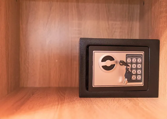 Deluxe Center ブルガス