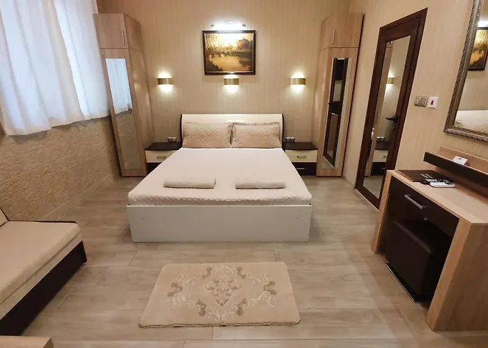 Deluxe Center ブルガス